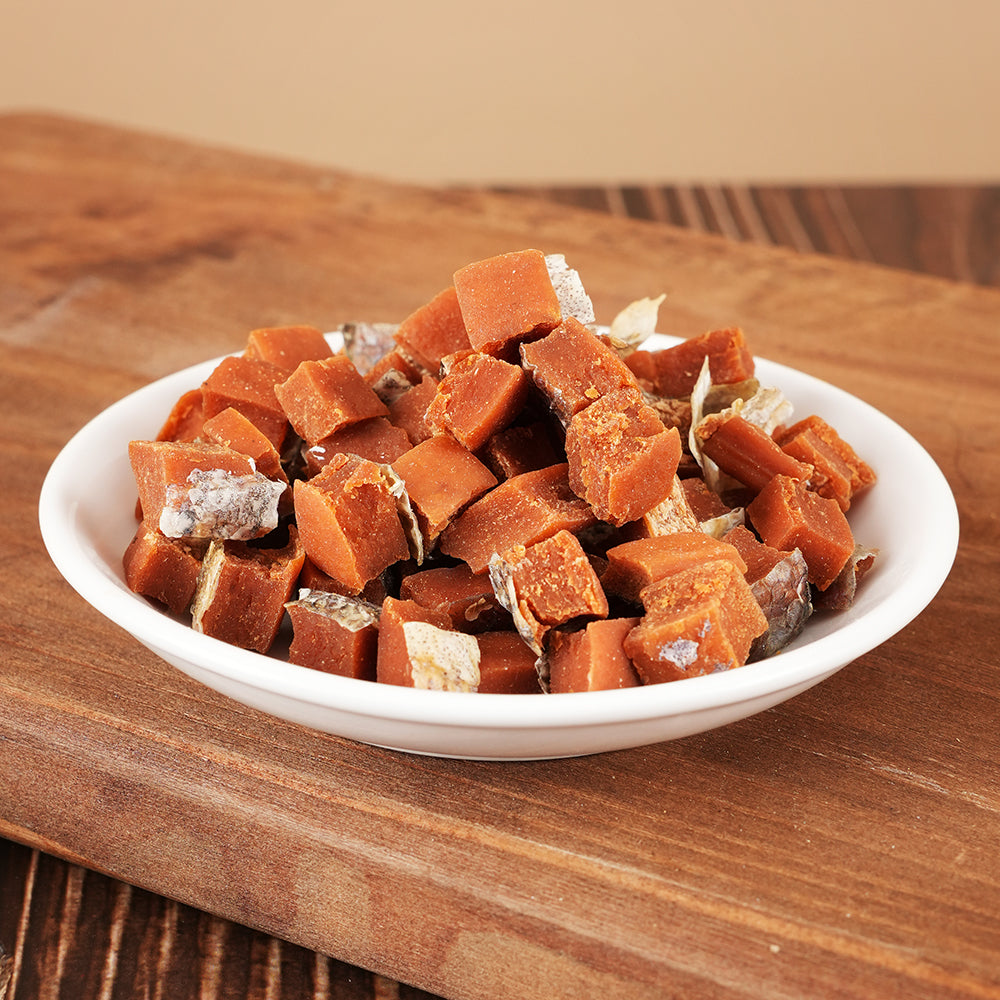 DENTALIGHT - Seafood Licious Premium Jerky Dog Training Treats, Cube of Salmon, Omega-3 & Fish Oil, High Protein, 70g